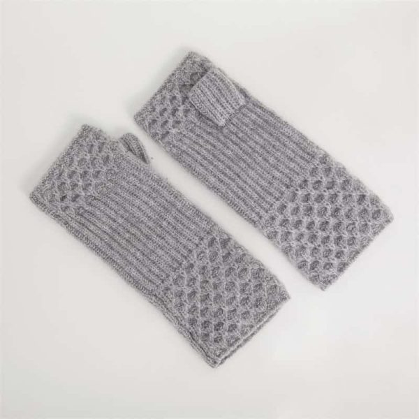 TJX18-12: 100% cashmere