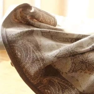 CGS23 - 14 Composition: 90% wool, 10% cashmere